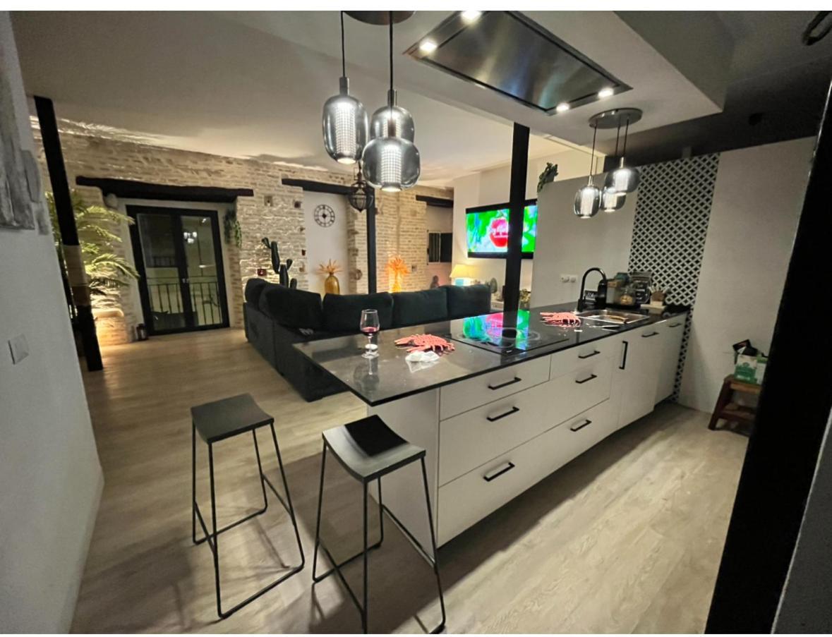 Casa Duque Compartida Familiar 1-Habitacion Con Bano Propio 塞维利亚 外观 照片