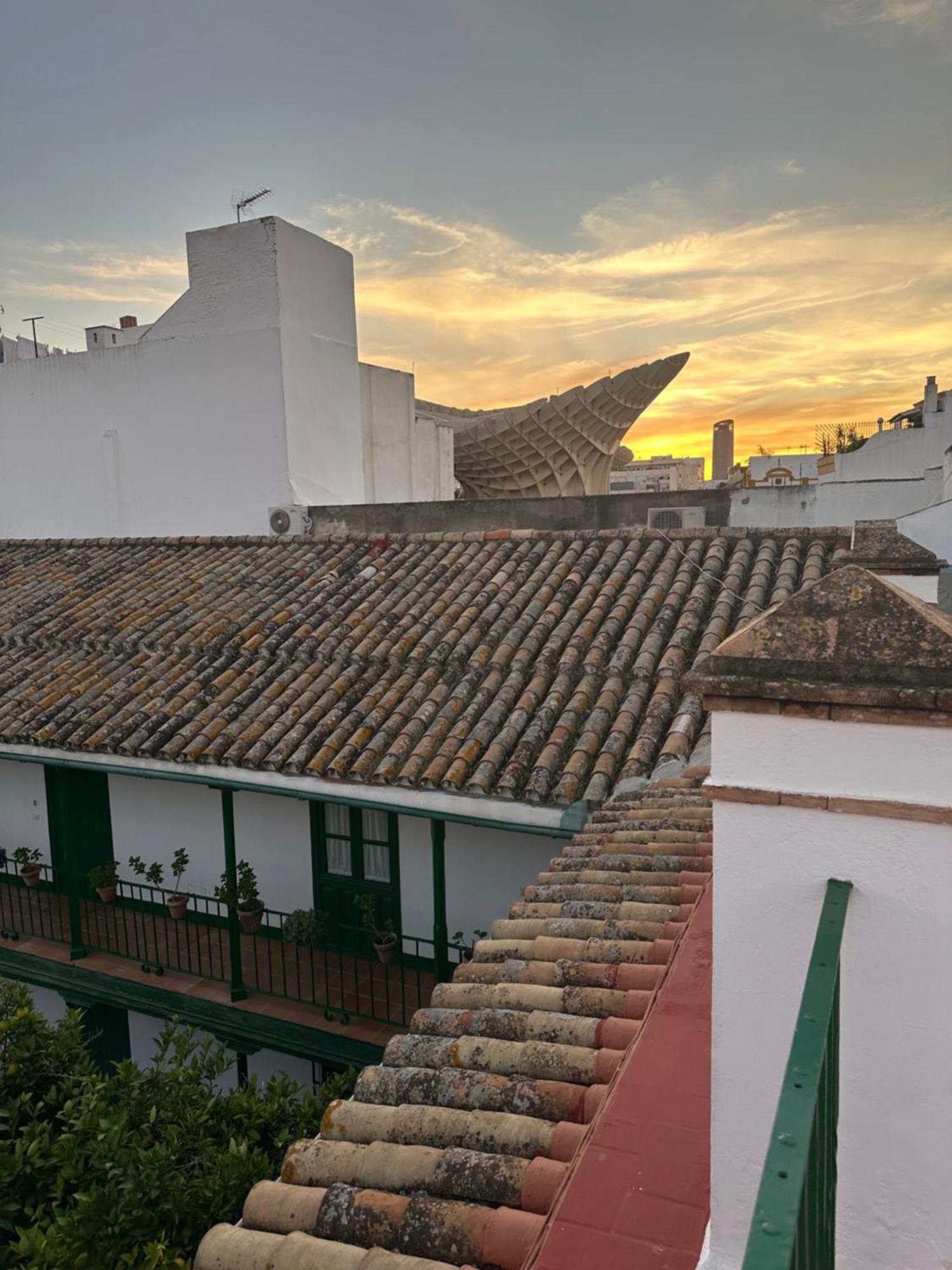 Casa Duque Compartida Familiar 1-Habitacion Con Bano Propio 塞维利亚 外观 照片