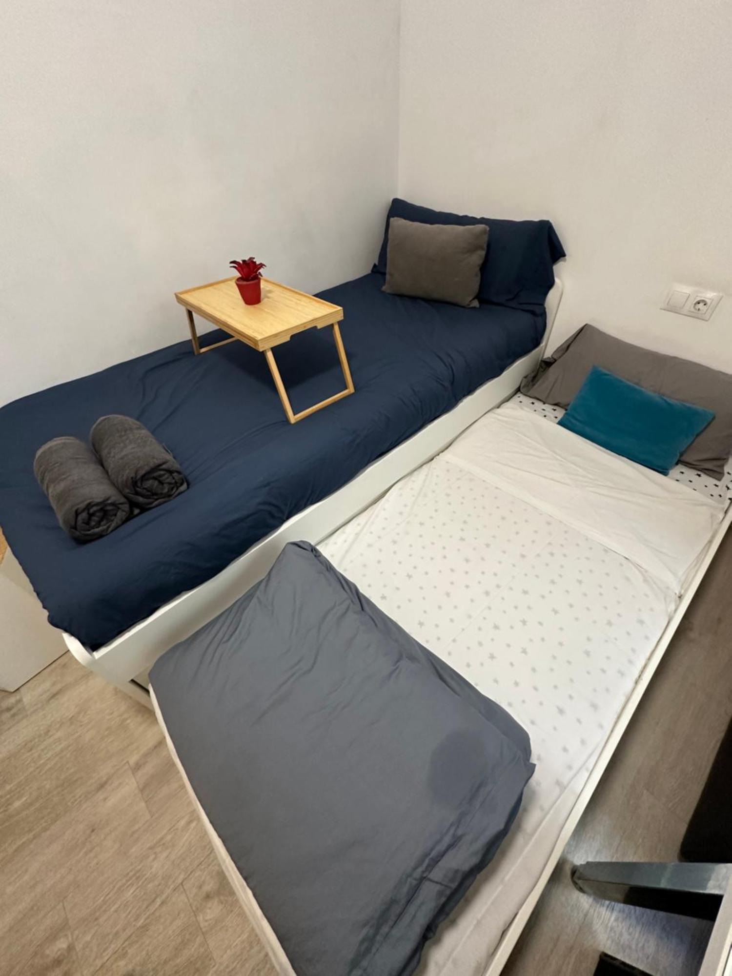 Casa Duque Compartida Familiar 1-Habitacion Con Bano Propio 塞维利亚 外观 照片